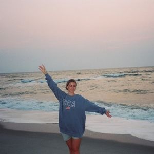 Meet your Posher, Abby